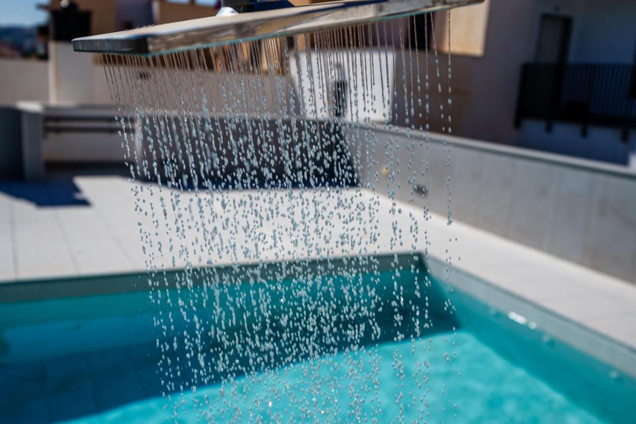 Old Town Pool & Parking Apartment Malaga